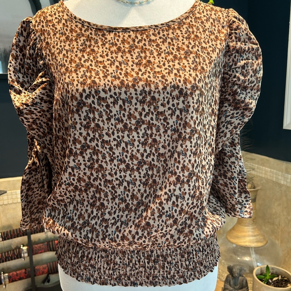 Paper Crane Boxy Brown Puff Sleeve Top